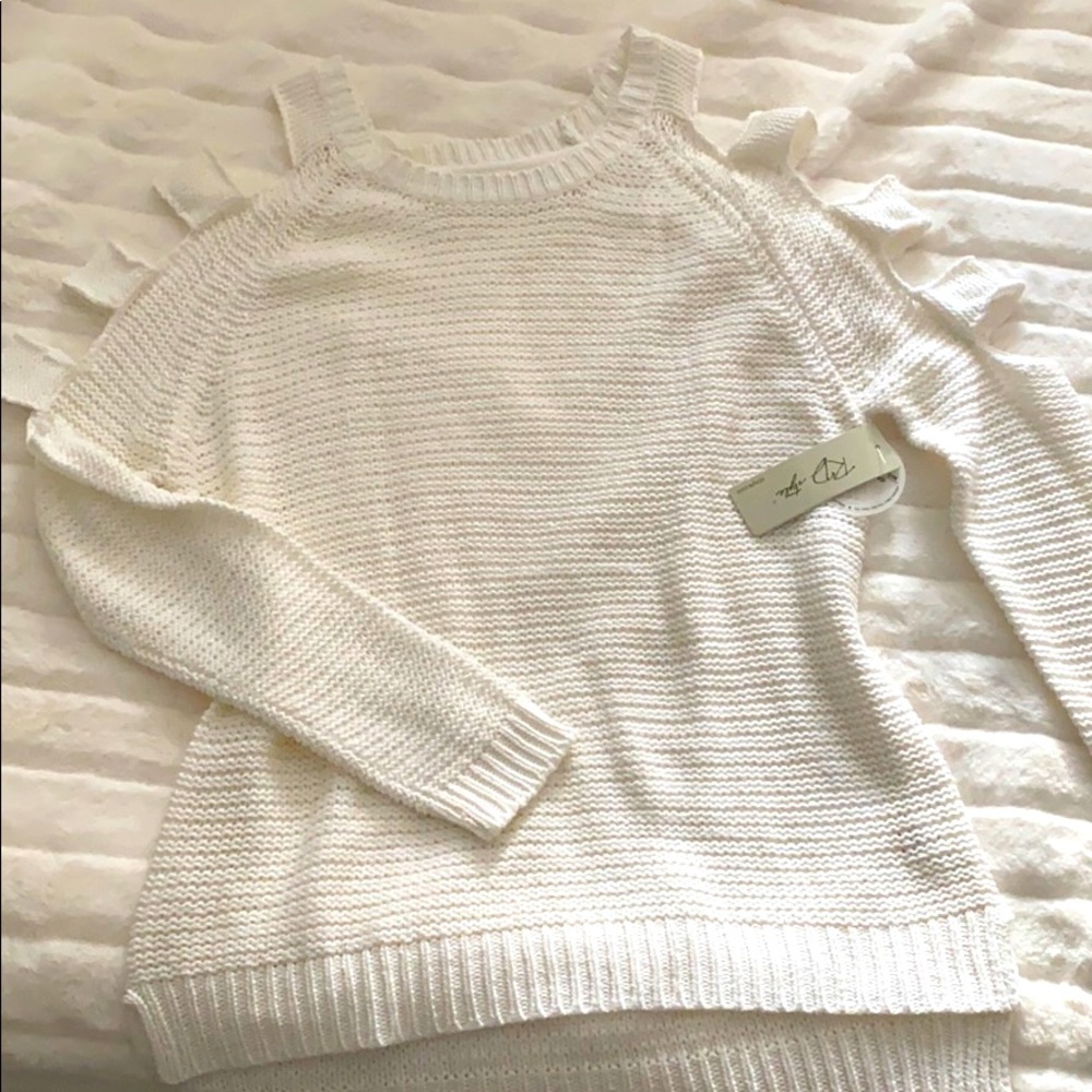 RD Style cold shoulder sweater
